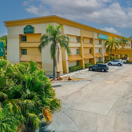 Hotel La Quinta By Wyndham Tampa Brandon West Heartland Exterior foto