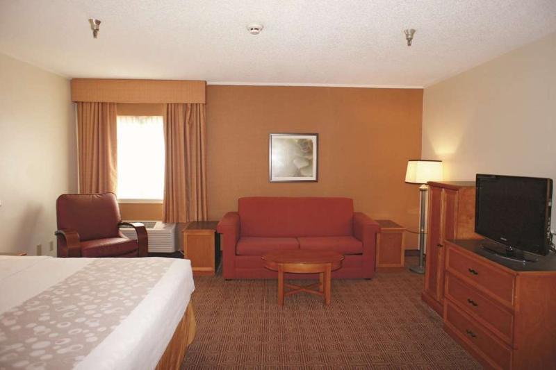 Hotel La Quinta By Wyndham Tampa Brandon West Heartland Exterior foto